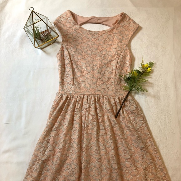 ✨NWOT✨Formal dress - Picture 1 of 2